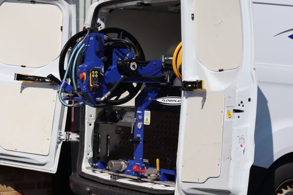 ECO Pro 3000 Petrol Van Pack (with pivoting hose reel)